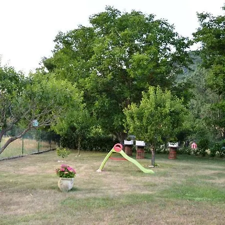 בית כפרי Garofoli *